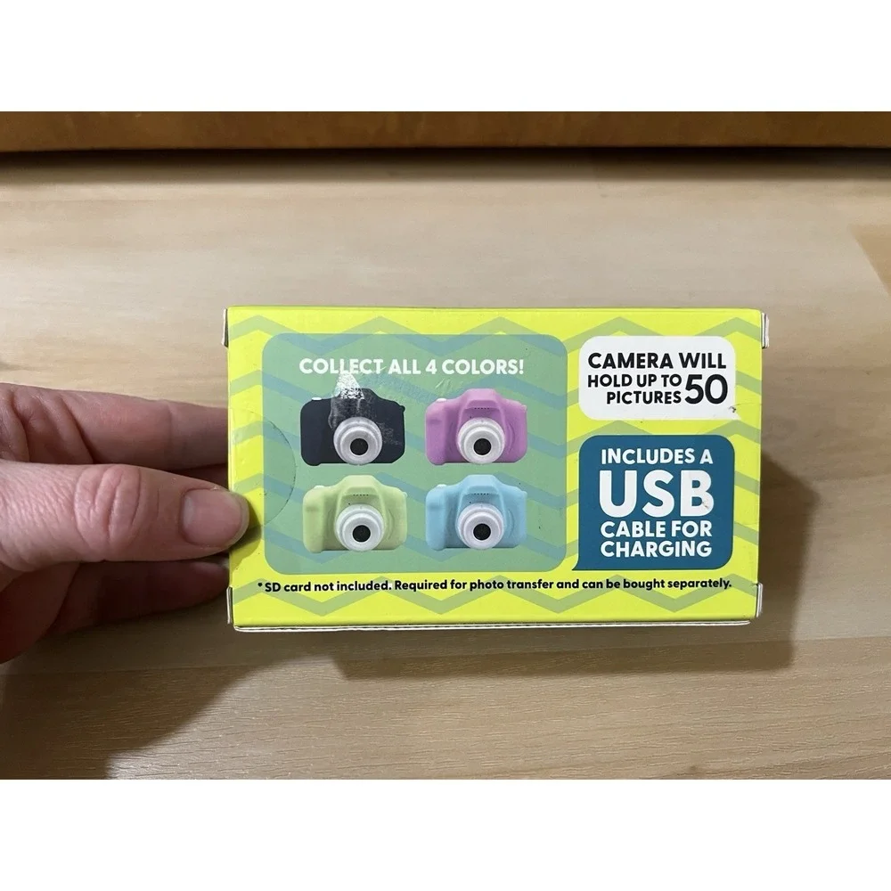 Retro Y2K Mini Camera for Kids 3Y+ Green USB holds Up To 50‎ Pictures
